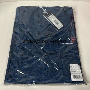 Vineyard vine performance Hoodie Yee XL